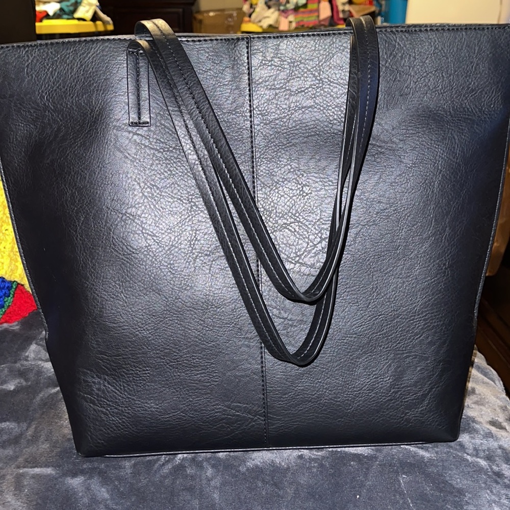 Women’s accessory - Picture 2 of 4